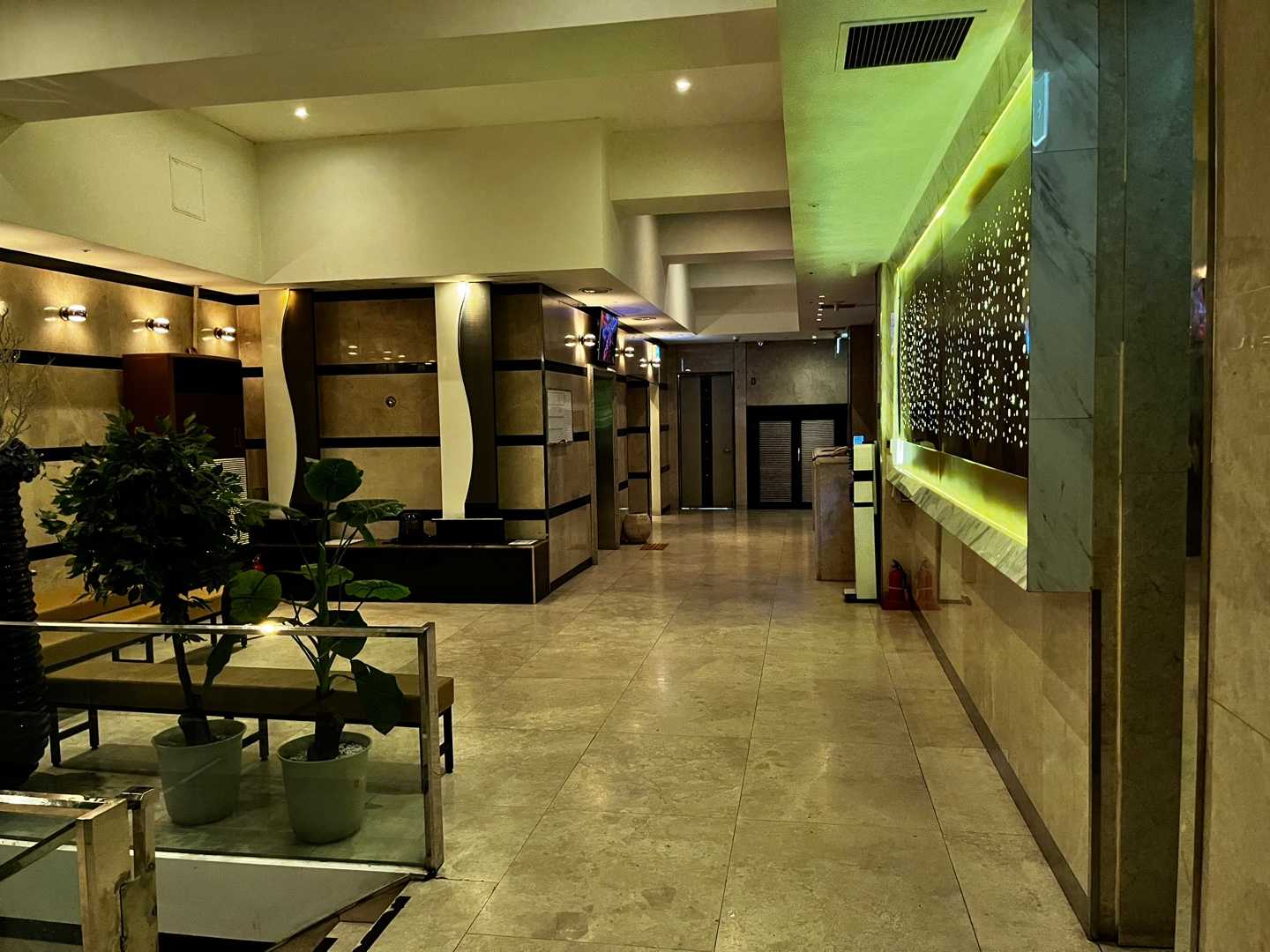 강남 유앤미 셔츠룸 02